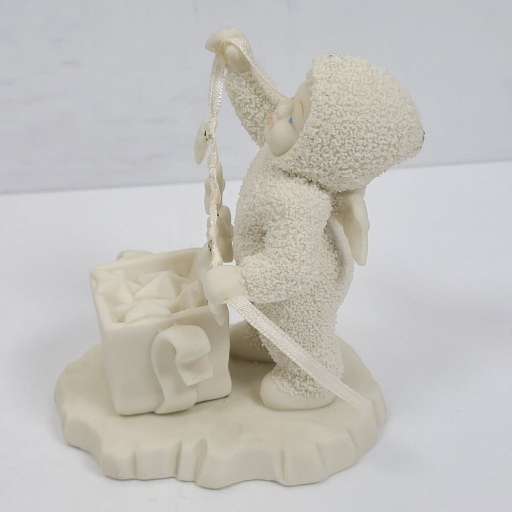 Department 56 Winter Tales Of The Snowbabies "Stringing Fallen Stars" - Picture 8 of 10